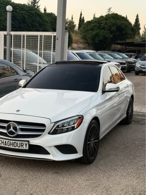 Mercedes C300 2019 Full Option — 2