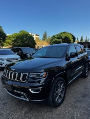Jeep Grand Cherokee Sterling Edition 2018 — 2
