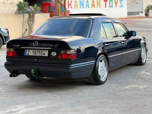 Mercedes-Benz E280 1994 — 3