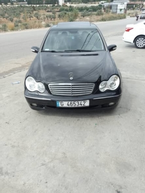 Mercedes-Benz C320 2001