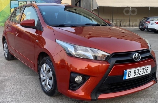 تويوتا يارس هاتشباك بحالة الشركة | Toyota Yaris Hatchback Company Clean — 2