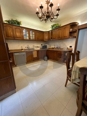 Fully Furnished/Prime Location/unobstructed View/easy access/Dawhet El hoss,aley/لدوحة ال… — 5