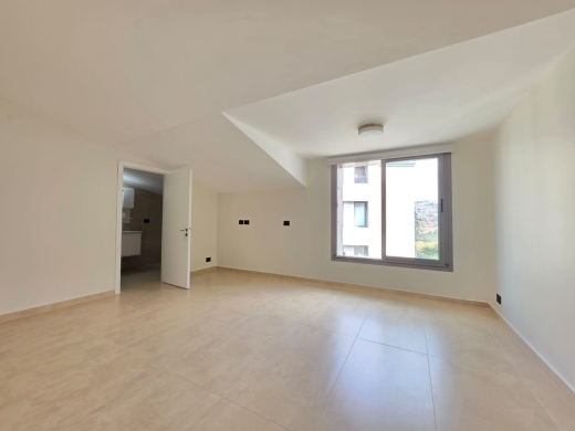 Luxurious Duplex With Great View For Sale in Louaize, Baabda — 18