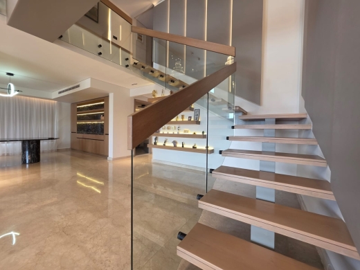 Luxurious Duplex With Great View For Sale in Louaize, Baabda — 13