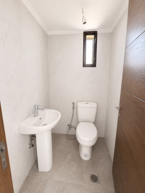 Ready to Move-In Apartment with Garden For Sale in Koura — 8
