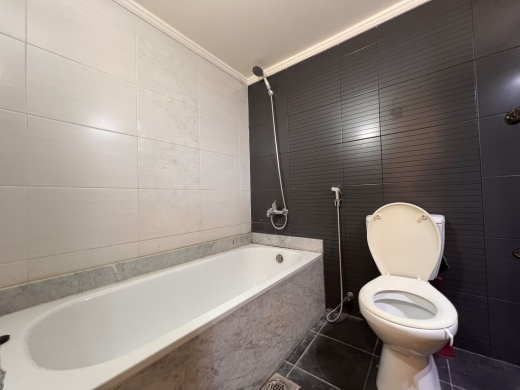 Spacious Apartment In A Prime Location For Rent in Sibline, Eqlim El Kharroub — 21