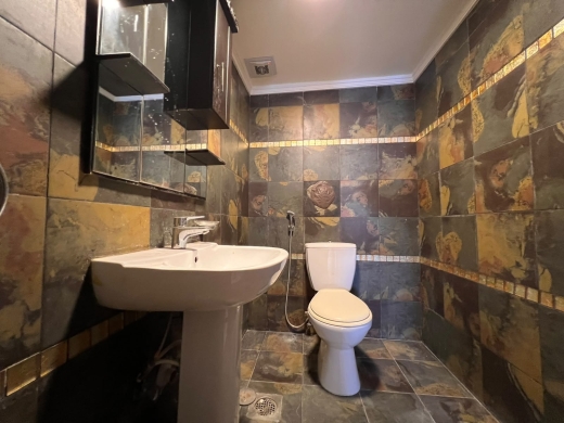 Spacious Apartment In A Prime Location For Rent in Sibline, Eqlim El Kharroub — 25