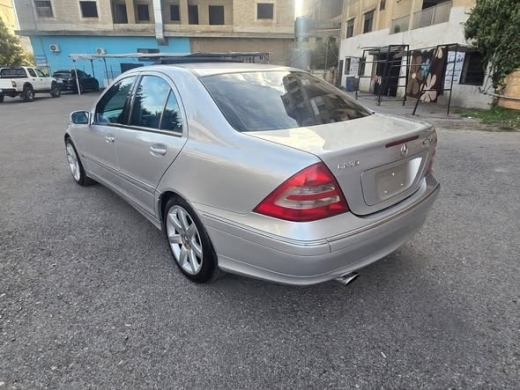 2004 Mercedes-Benz C-Class — 3