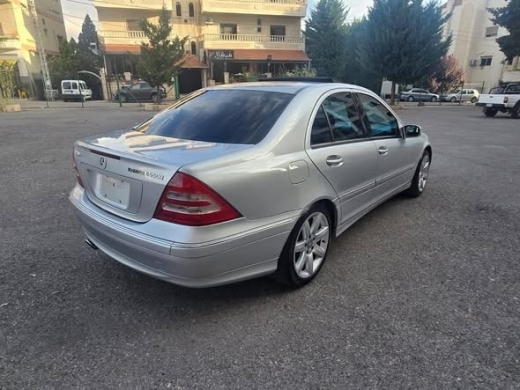 2004 Mercedes-Benz C-Class — 4