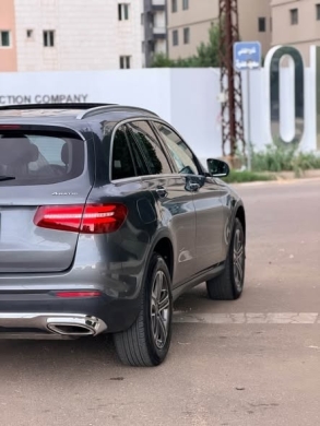 Mercedes-Benz GLC 300 4Matic 2018 — 4