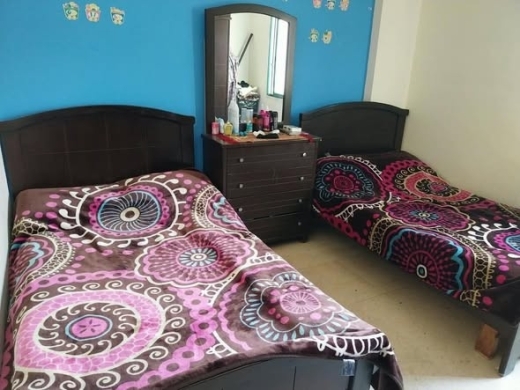 Bedroom set