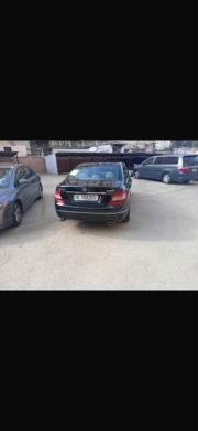 Mercedes-Benz C300 4Matic 2010 — 4