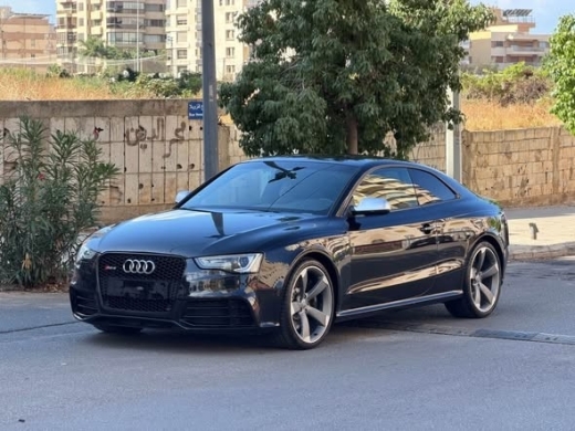 Audi RS5 2014