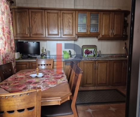R9-3974 Furnished Apartment for Sale in Condor Street Tripoli | 160 m² — 4