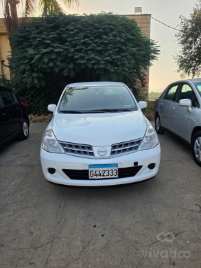 نيسان تيدا 2010 أبيض/أسود نظيفة جداً | Nissan Tida 2010 White/Black Clean
