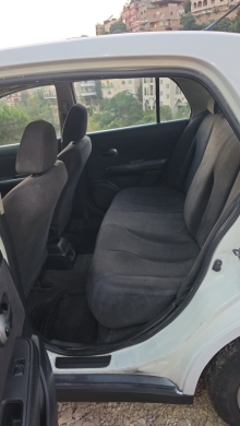 نيسان تيدا 2010 أبيض/أسود نظيفة جداً | Nissan Tida 2010 White/Black Clean — 7