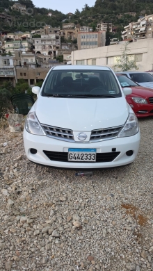 نيسان تيدا 2010 أبيض/أسود نظيفة جداً | Nissan Tida 2010 White/Black Clean — 2