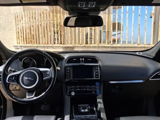 Jaguar F-Pace 2018 — 5