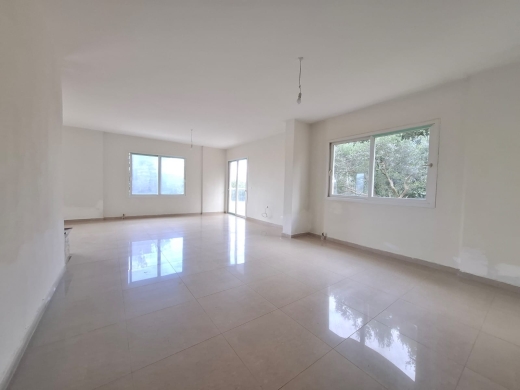 3-Bedroom Unfurnished Apartment With Garden For Sale in Ghazir — 14