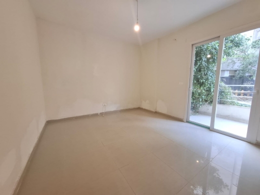 3-Bedroom Unfurnished Apartment With Garden For Sale in Ghazir — 13