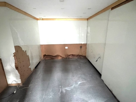 Commercial Space For Rent in Hamra, Ras Beirut — 9