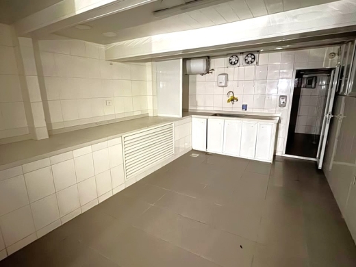 Commercial Space For Rent in Hamra, Ras Beirut — 6