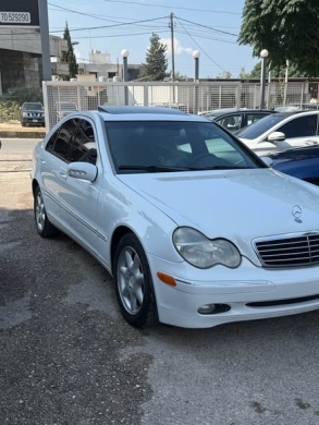 Mercedes C240 2001 — 2