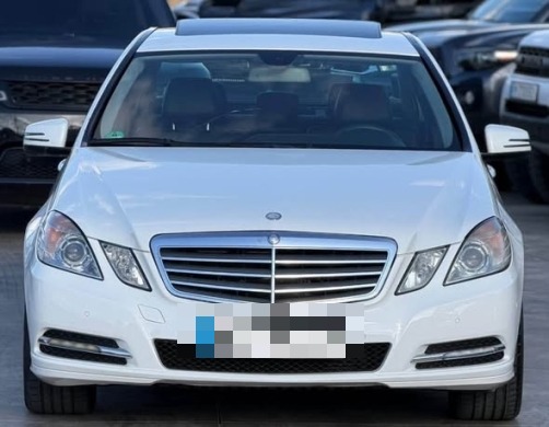 Mercedes-Benz E200 2013 — 2