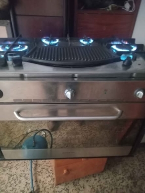 Rexon 5-burner Italian stainless steel oven — 4