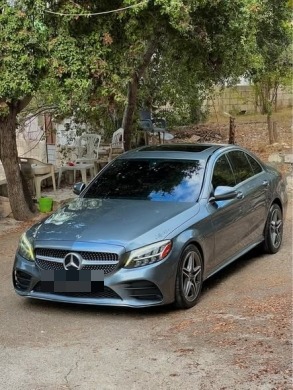 Mercedes-Benz C300 AMG 2019 — 3