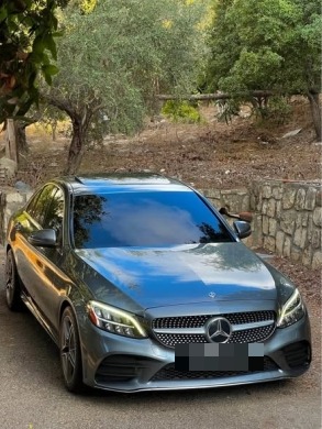 Mercedes-Benz C300 AMG 2019 — 2