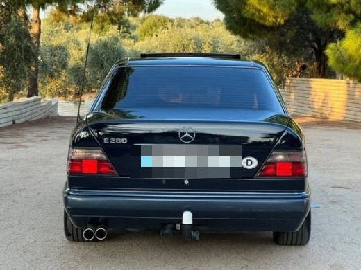 Mercedes-Benz E280 1994 — 5