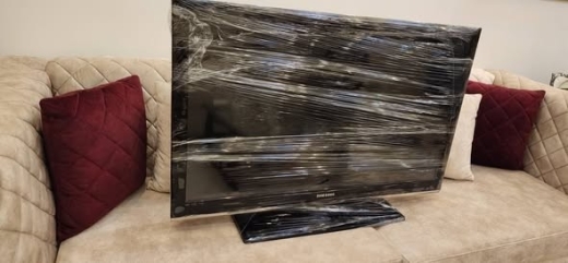 Samsung 42 Inch TV — 4