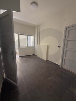 87 SQM office for rent/Prime location/Renovated/VERDUN-BEIRUT/فردان/REF#HB141252 — 2