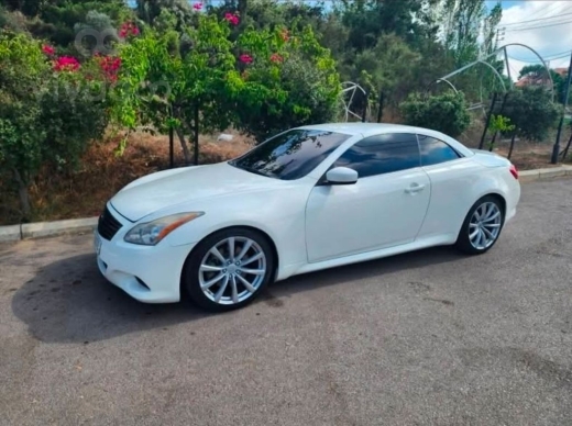 g37 convertible year 2010 great condition — 4
