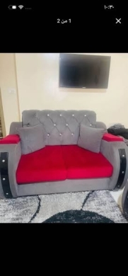 Large living room set with rug and curtains — 2