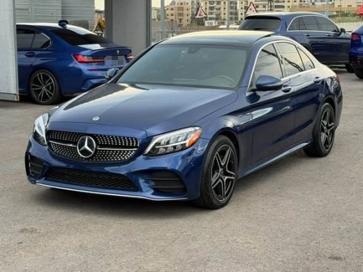 Mercedes Benz C300 2019 AMG Package — 2