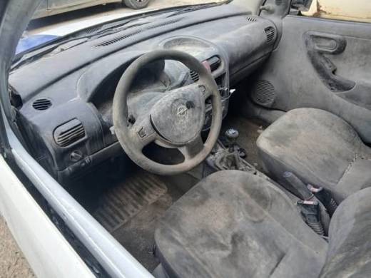 Opel 1.4 Model 2003 — 3