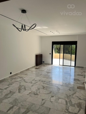 شقة للبيع في الربوة 180م2 مع تراس | 180sqm Apartment for Sale in Rabweh with Terrace — 2