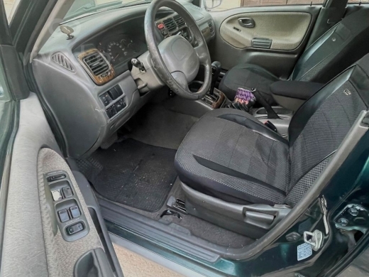 سوزوكي جراند فيتارا 2001 V6 دفع رباعي | 2001 Suzuki Grand Vitara V6 4x4 — 9