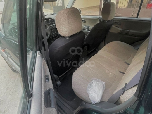سوزوكي جراند فيتارا 2001 V6 دفع رباعي | 2001 Suzuki Grand Vitara V6 4x4 — 6