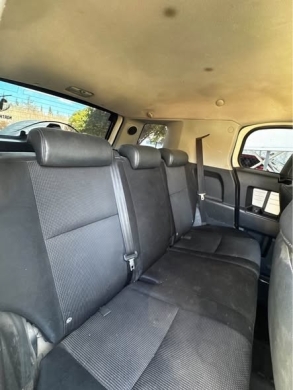 Toyota FJ Cruiser 2010 — 3