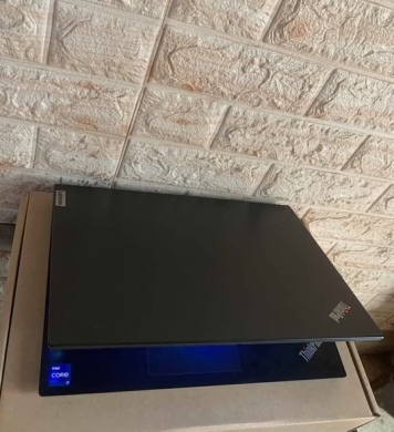 Lenovo Thinkpad L14 Gen 2 Core i7 — 4