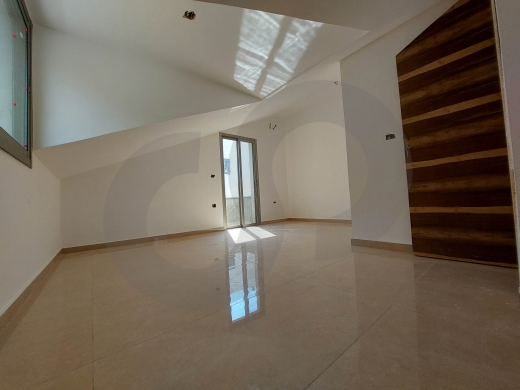 Duplex Apartment for sale/Sea view/3 min from LAU/BLAT-JBEIL/بلاط/REF#YC141320 — 5