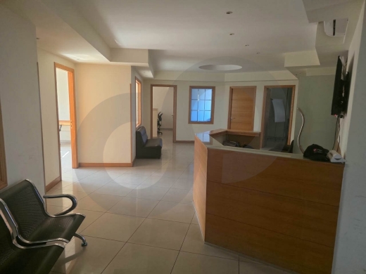Office for Sale/Prime Location/Well Maintained/SIN EL FIL-METN/سن الفيل/REF#LT141300 — 2