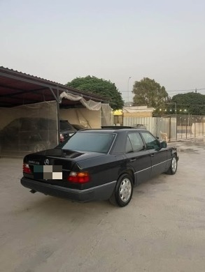 Mercedes 300 E 24 model 1992 — 2