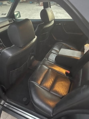Mercedes 300 E 24 model 1992 — 5