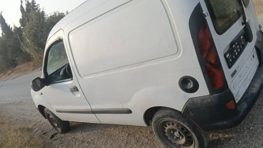 2000 Foreign Car 1.2 — 4