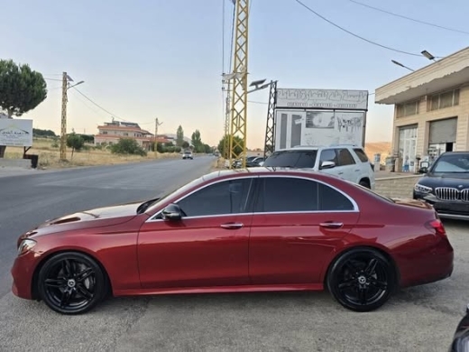 2018 Mercedes-Benz E300 AMG Package — 4
