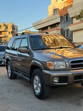 Nissan Pathfinder 2001 Full Option — 2